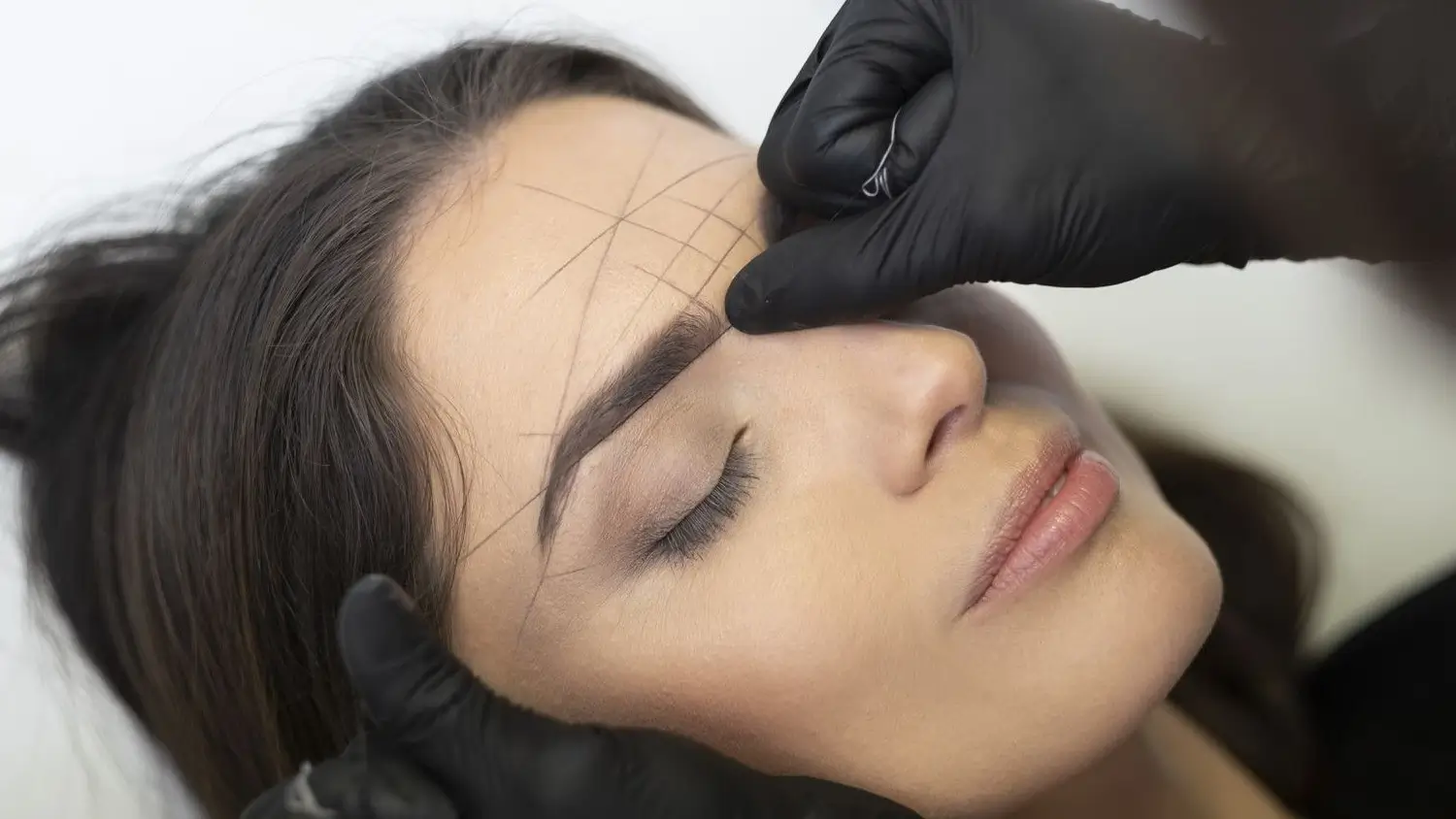Brow Preparation - Beauty Lounge by Joelle