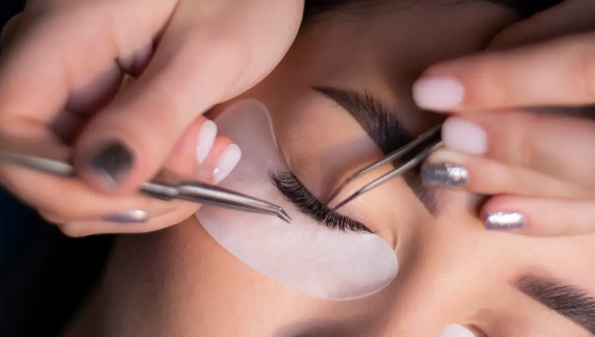 Extension Application - Beauty Lounge by Joelle